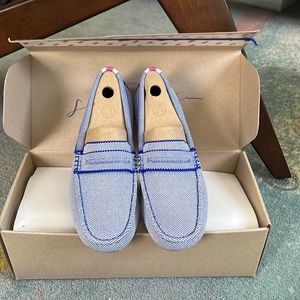 COPY - NWT Store Exclusive Driving Mocs - Authentic